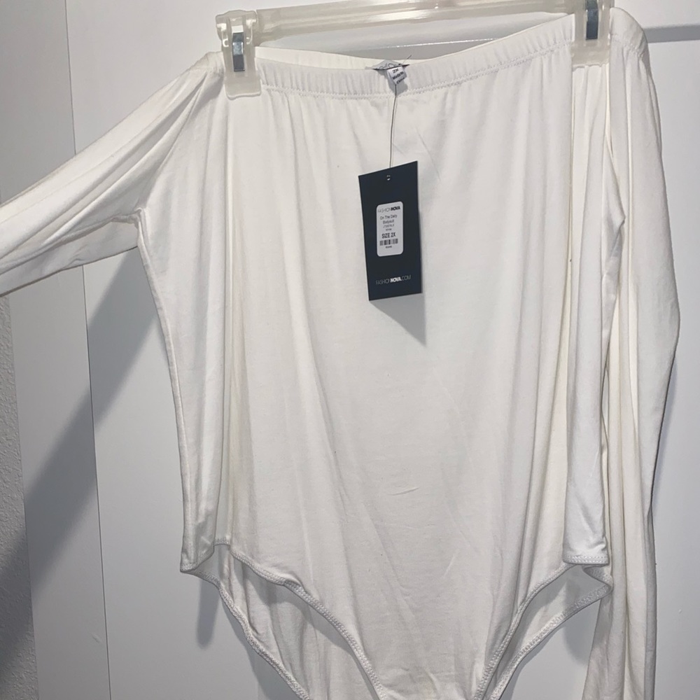 NWT Fashion Nova White Off the Shoulder Bodysuit